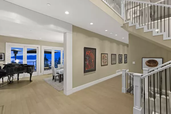 Lions Bay, BC V0N 2E0,350 Bayview RD