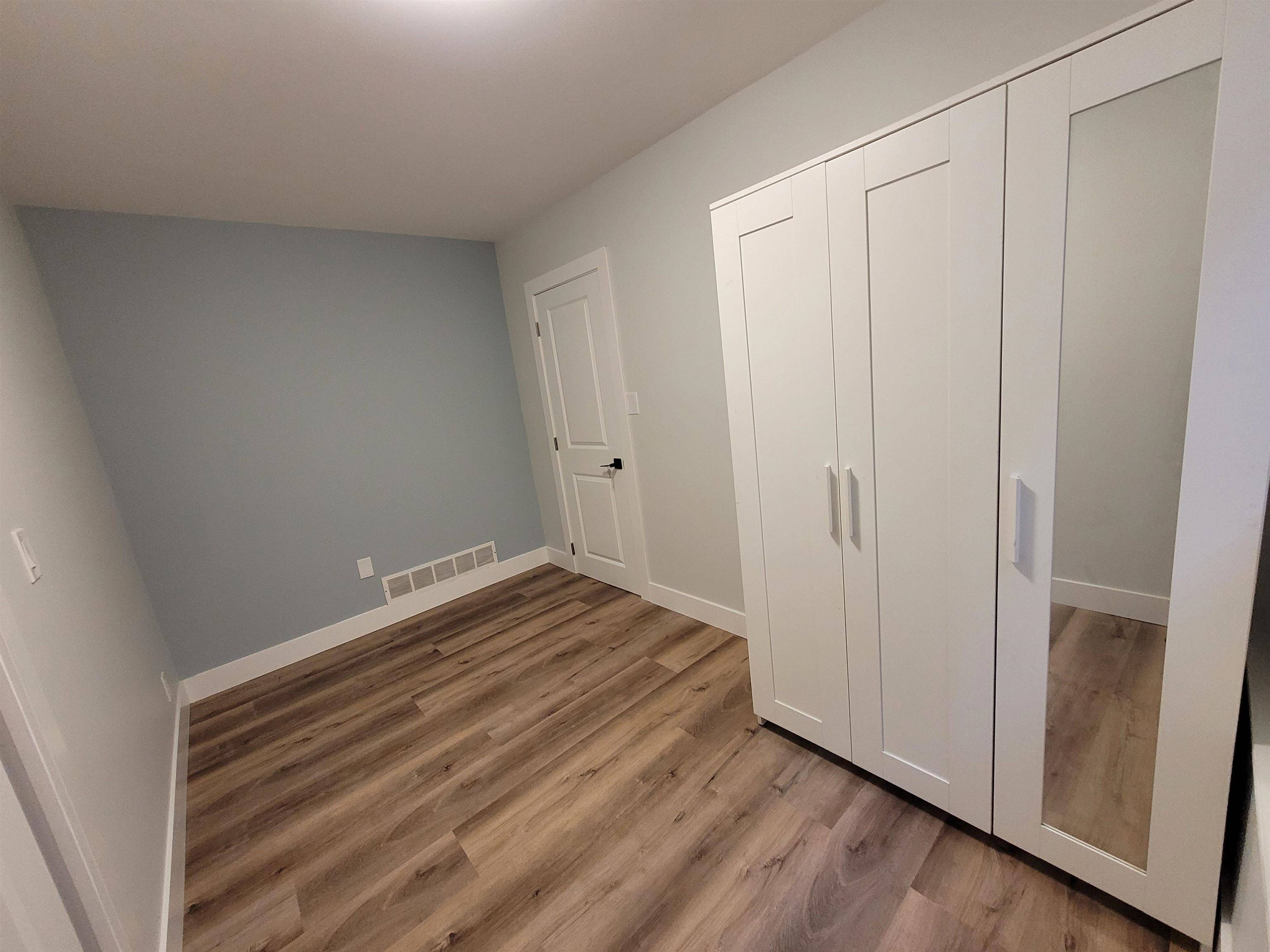 Burnaby, BC V5G 1B6,5291 Manor ST