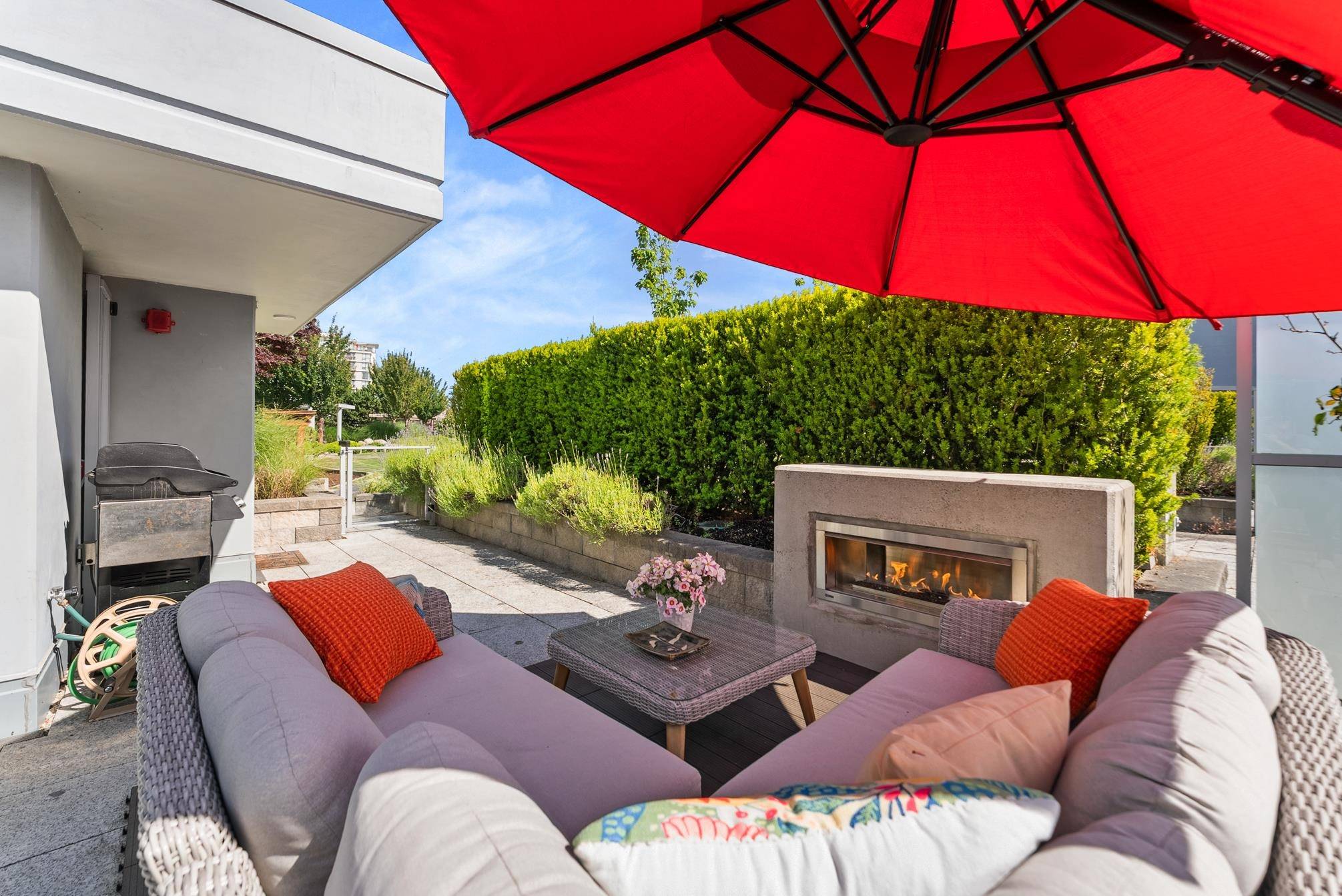 7468 Lansdowne RD #TH312 Richmond, BC V7C 0B7