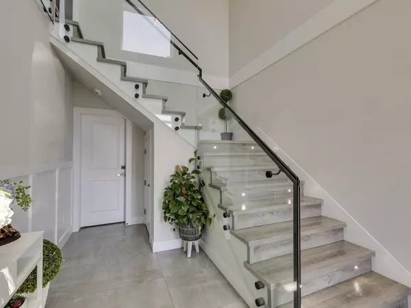 Mission, BC V4S 0E6,32755 Carter AVE