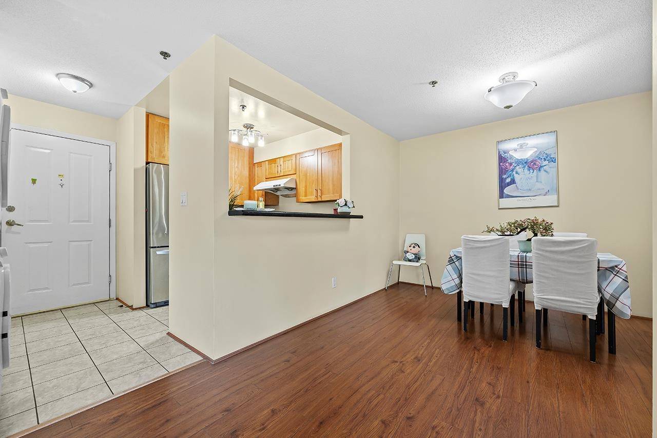 7800 St. Albans RD #203, Richmond, BC V6Y 3Y5