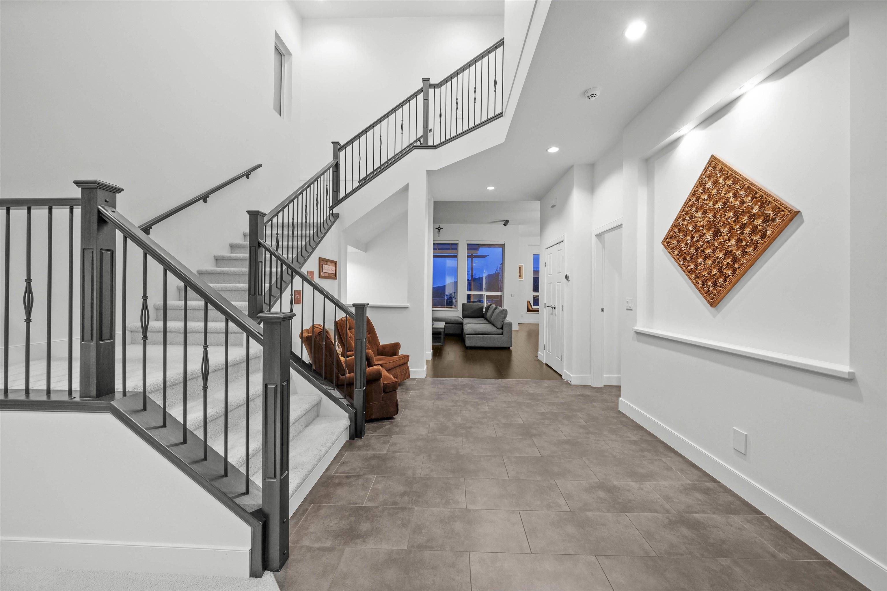 Coquitlam, BC V3E 0J6,1510 Dayton ST