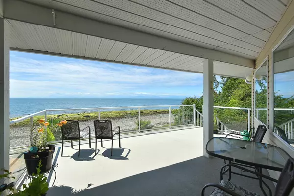 Roberts Creek, BC V0N 2W4,2757 Lower RD