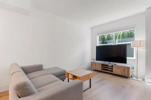 Burnaby, BC V5E 1H5,6933 Arcola ST #402