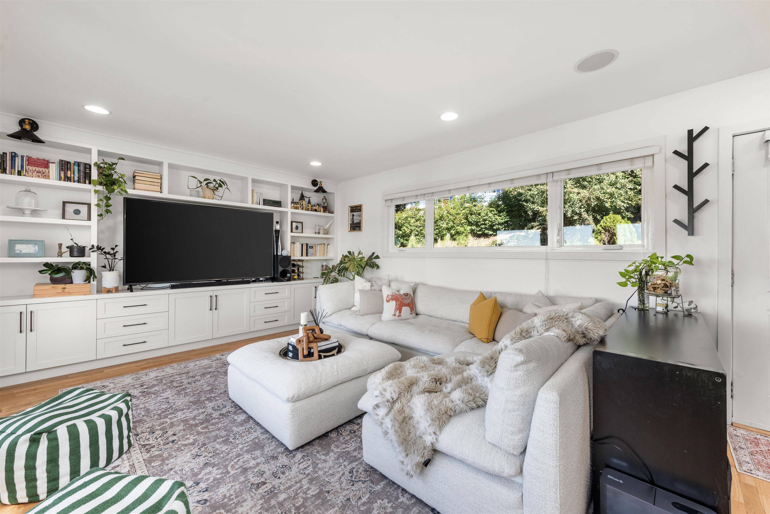 1706 Glendale AVE, Coquitlam, BC V3K 1X4