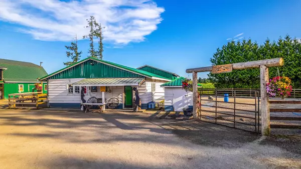 20254 Old Dewdney Trunk RD Pitt Meadows, BC V3Y 1Z1