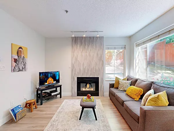 1433 E 1st AVE #105, Vancouver, BC V5N 1A4