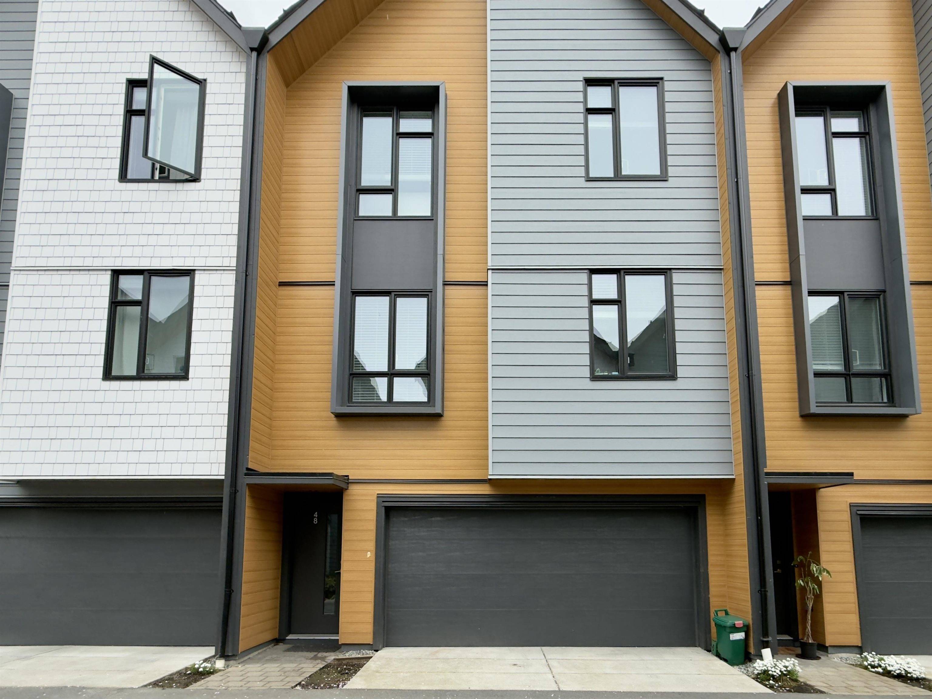 16685 25 AVE #48, Surrey, BC V3Z 0Z4