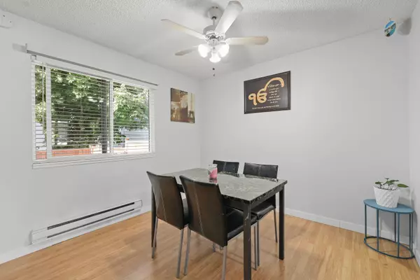 Abbotsford, BC V2S 5N8,2830 W Bourquin CRES #14