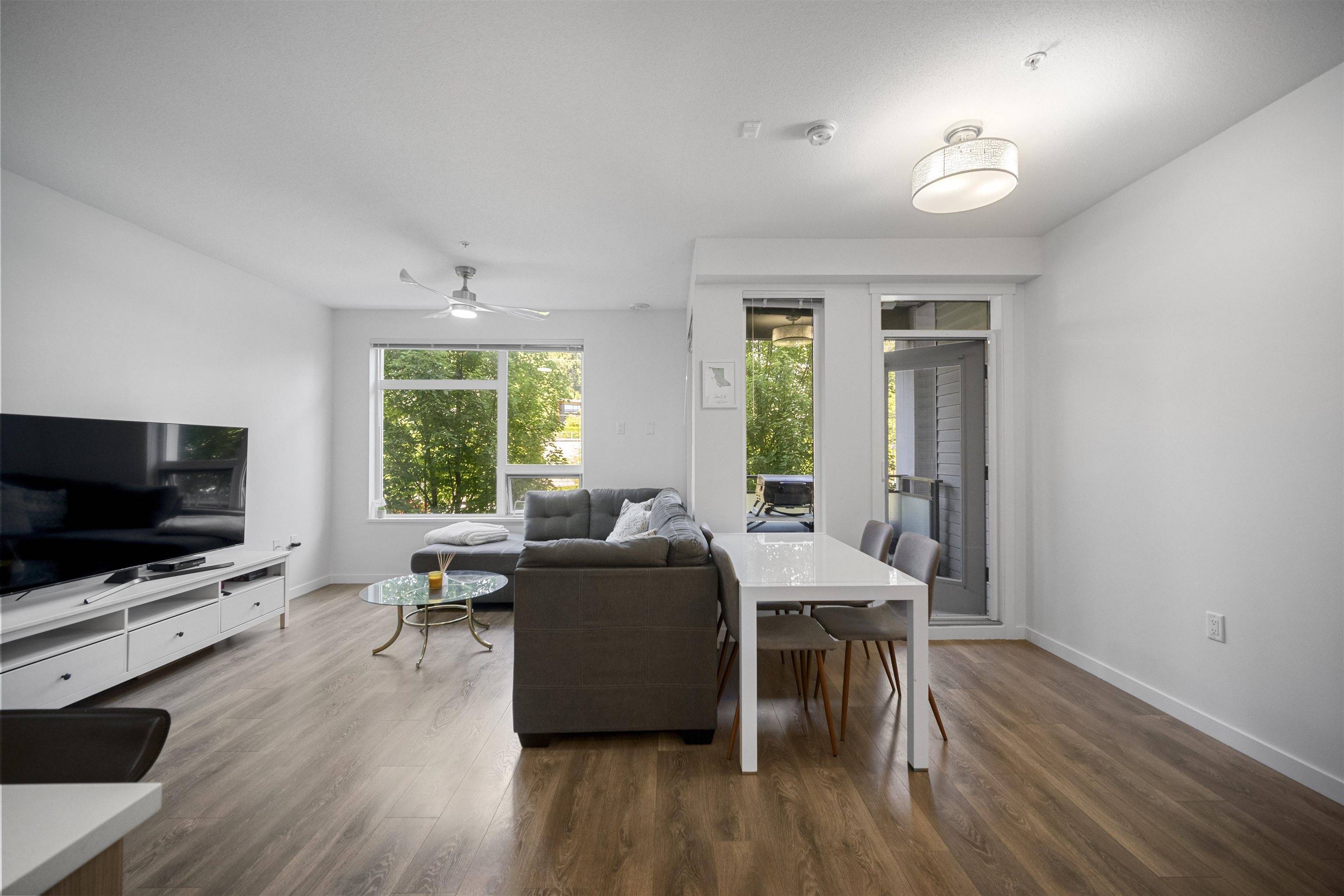 3289 Riverwalk AVE #214 Vancouver, BC V5S 0G2