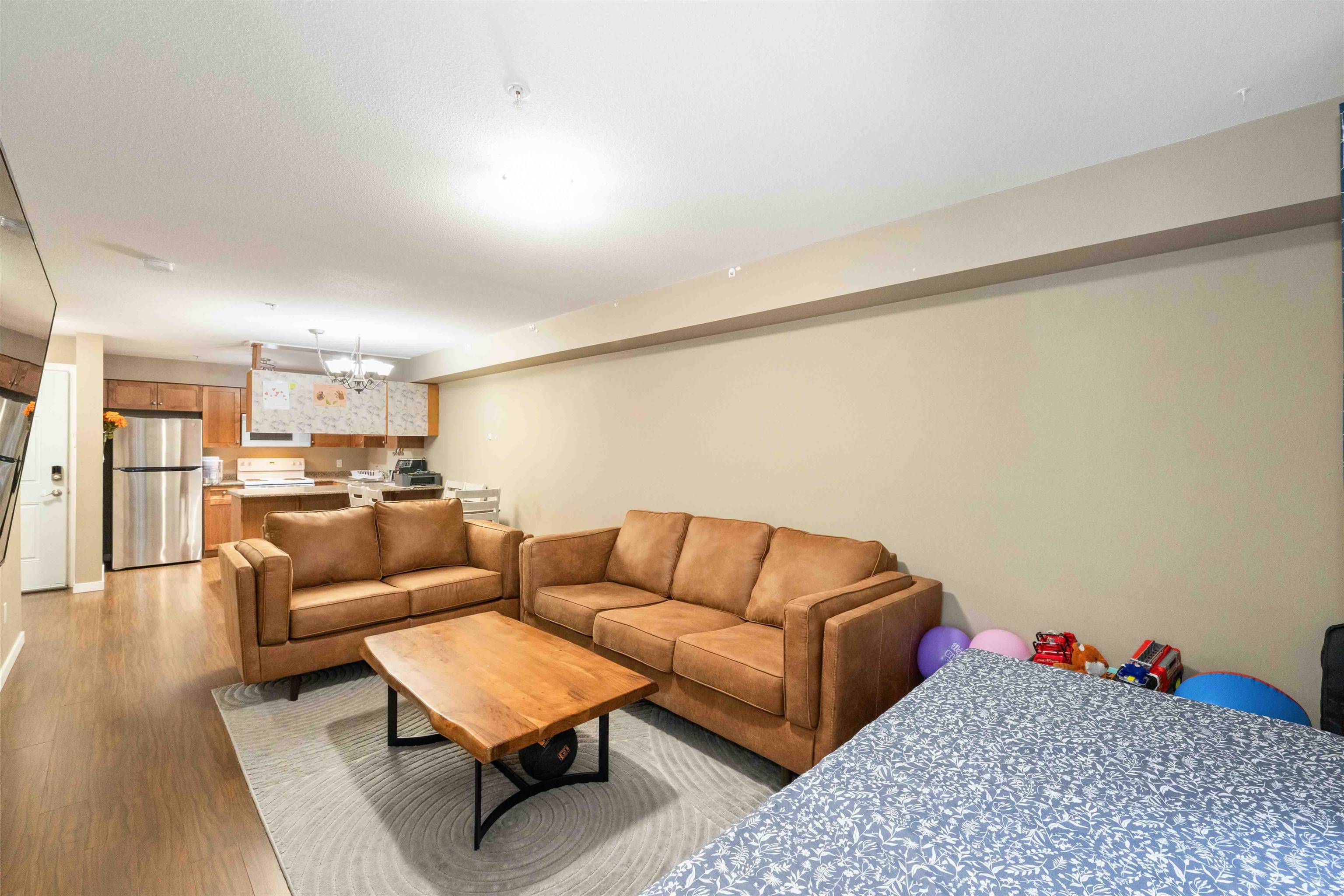 33960 Old Yale RD #101 Abbotsford, BC V2S 2J9