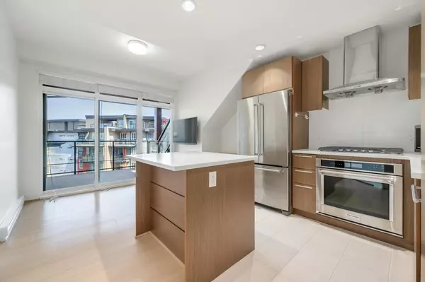 Vancouver, BC V6S 0H6,3462 Ross DR #PH7