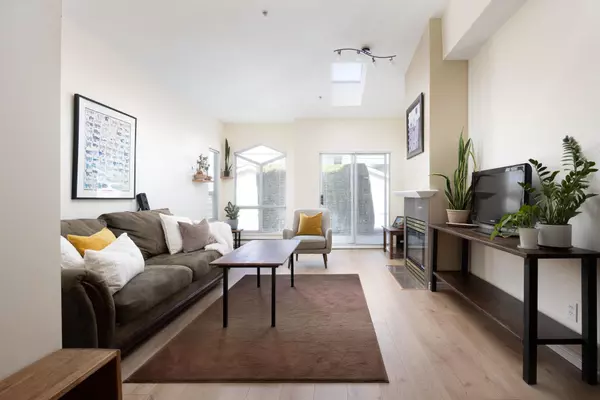 Port Coquitlam, BC V3C 6H2,1122 O'flaherty Gate