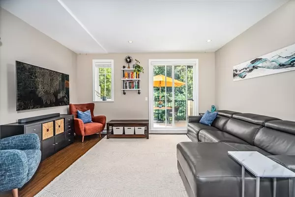 Surrey, BC V3Z 0G3,15588 32 AVE #5