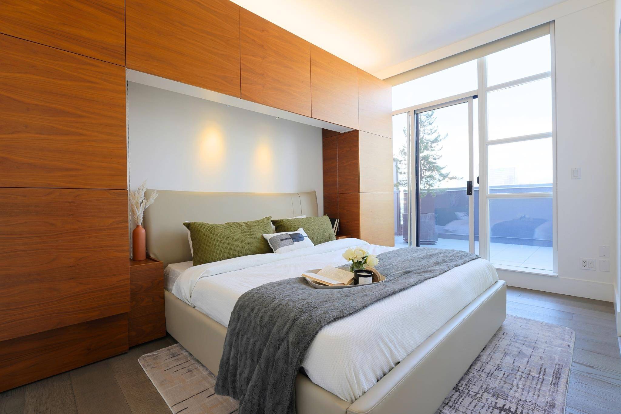 1155 Seymour ST #2602 Vancouver, BC V6B 1K2