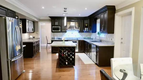 Burnaby, BC V5A 1K6,7625 Aubrey ST