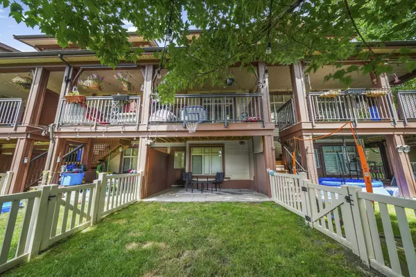 19478 65 AVE #15, Surrey, BC V4N 5X5