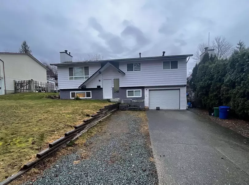 7902 Heron ST, Mission, BC V2V 6A1