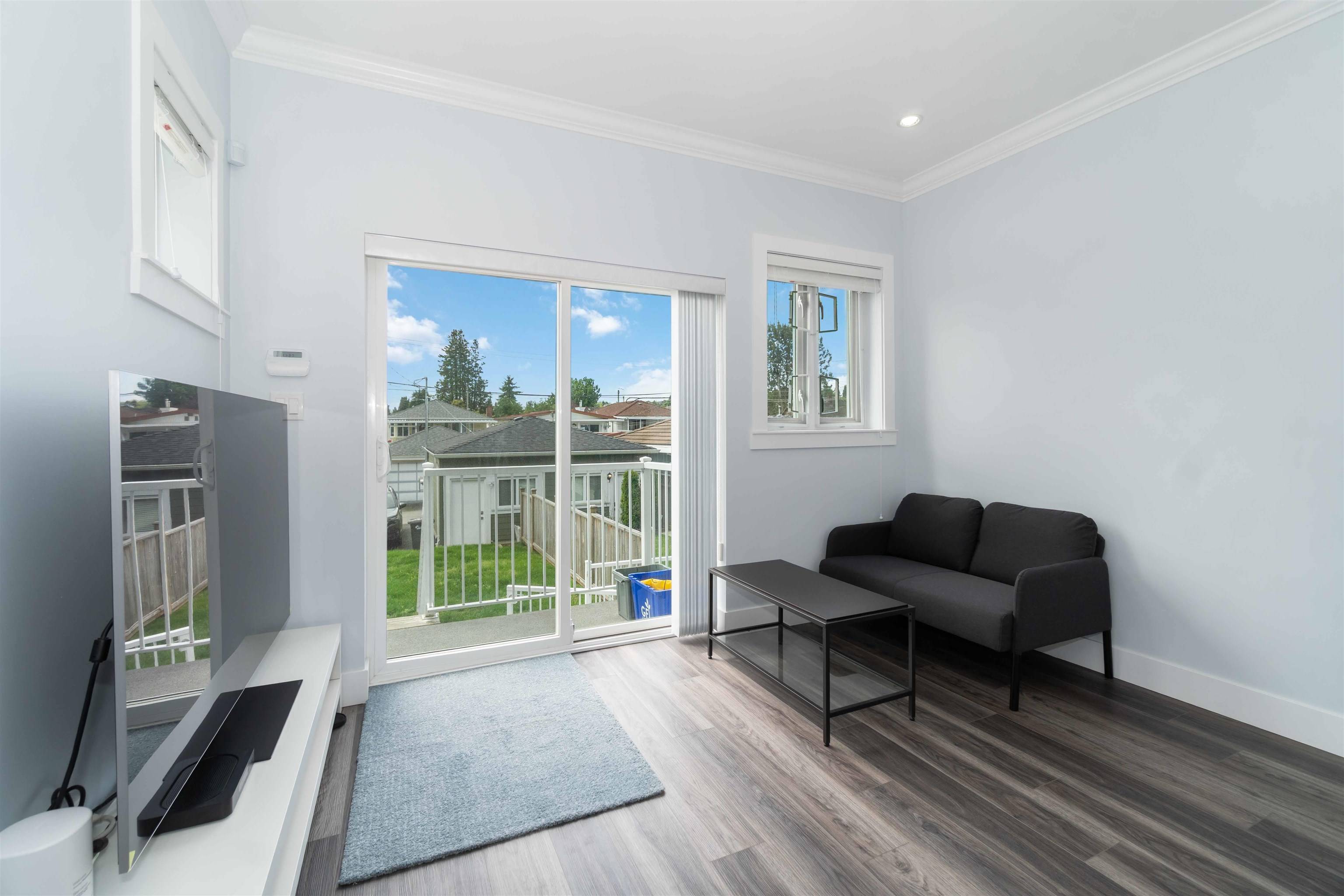 Vancouver, BC V5K 2S4,3164 Venables ST