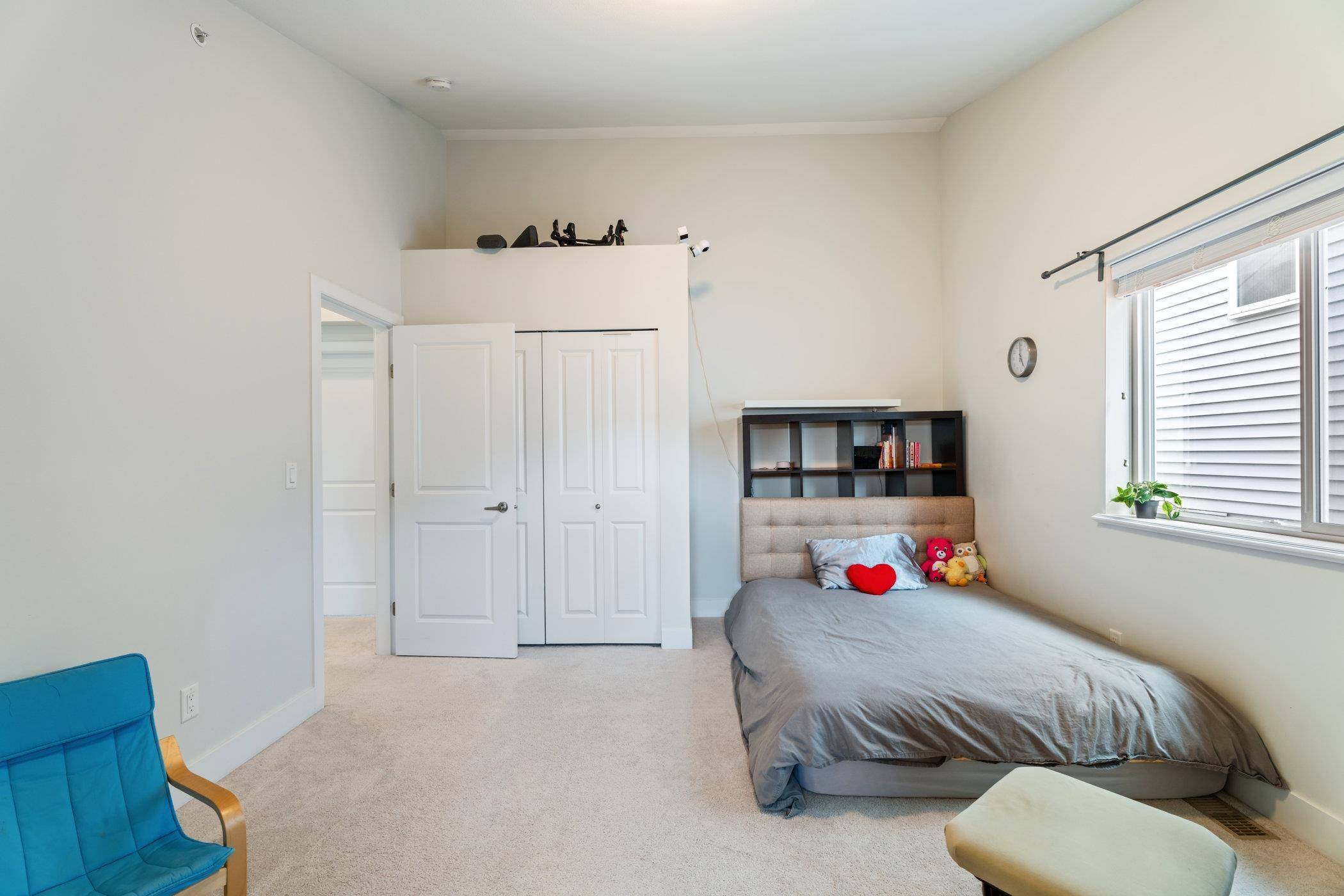 24725 104 AVE Maple Ridge, BC V2W 0H8