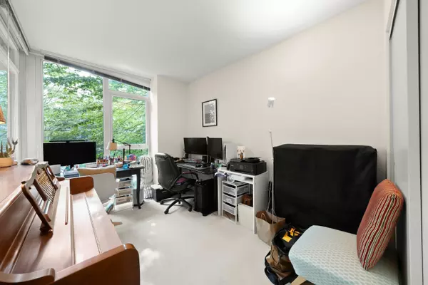 Richmond, BC V6X 0B4,7371 Westminster HWY #601