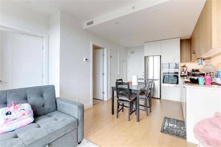 Surrey, BC V3T 0S4,13359 Old Yale RD #2006