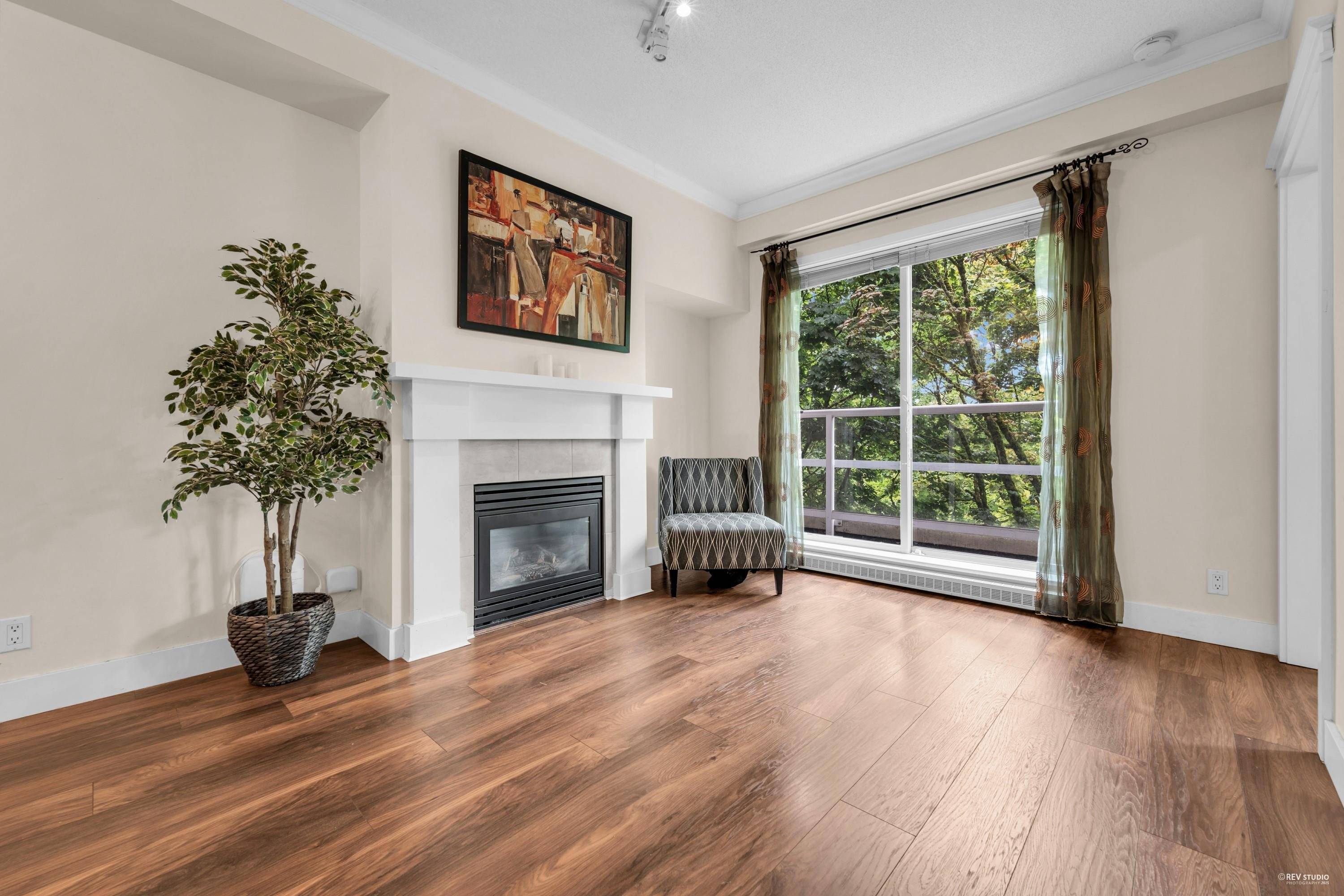 Vancouver, BC V6M 4M4,5790 East Boulevard #304
