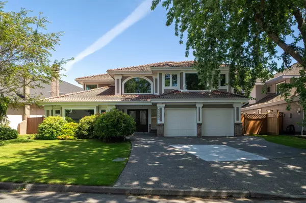 Richmond, BC V7C 5M6,5653 Cornwall DR