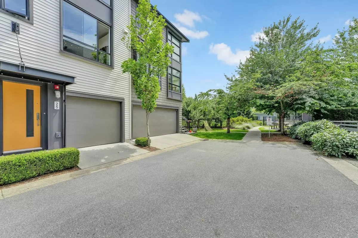 Port Coquitlam, BC V3B 0L5,2358 Ranger LN #25