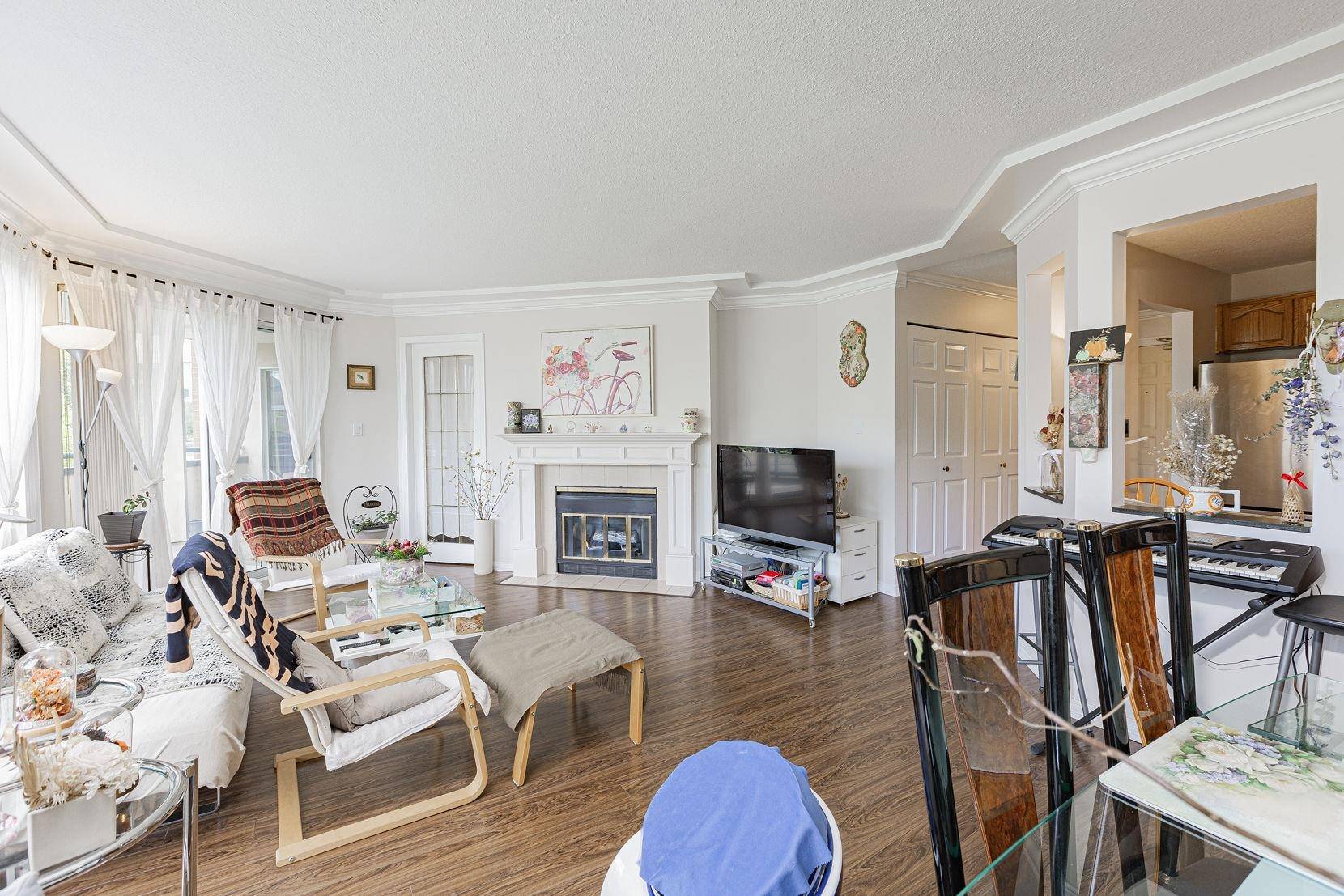 Richmond, BC V6X 3L6,8600 Lansdowne RD #252