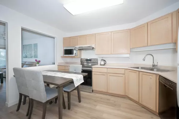 Richmond, BC V7C 3W2,7480 Gilbert RD #301