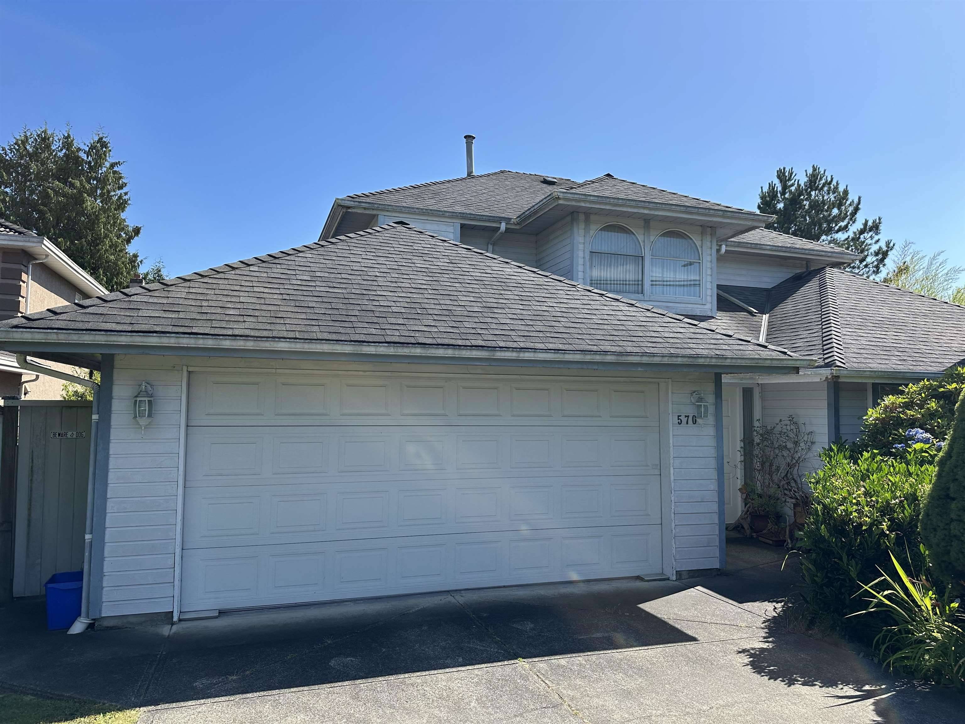 5700 Maple RD, Richmond, BC V7E 1G3