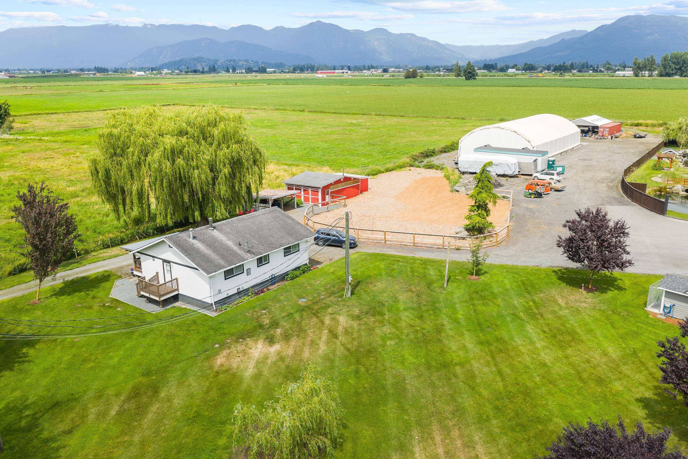 Chilliwack, BC V2P 6H3,49517 Prairie Central RD
