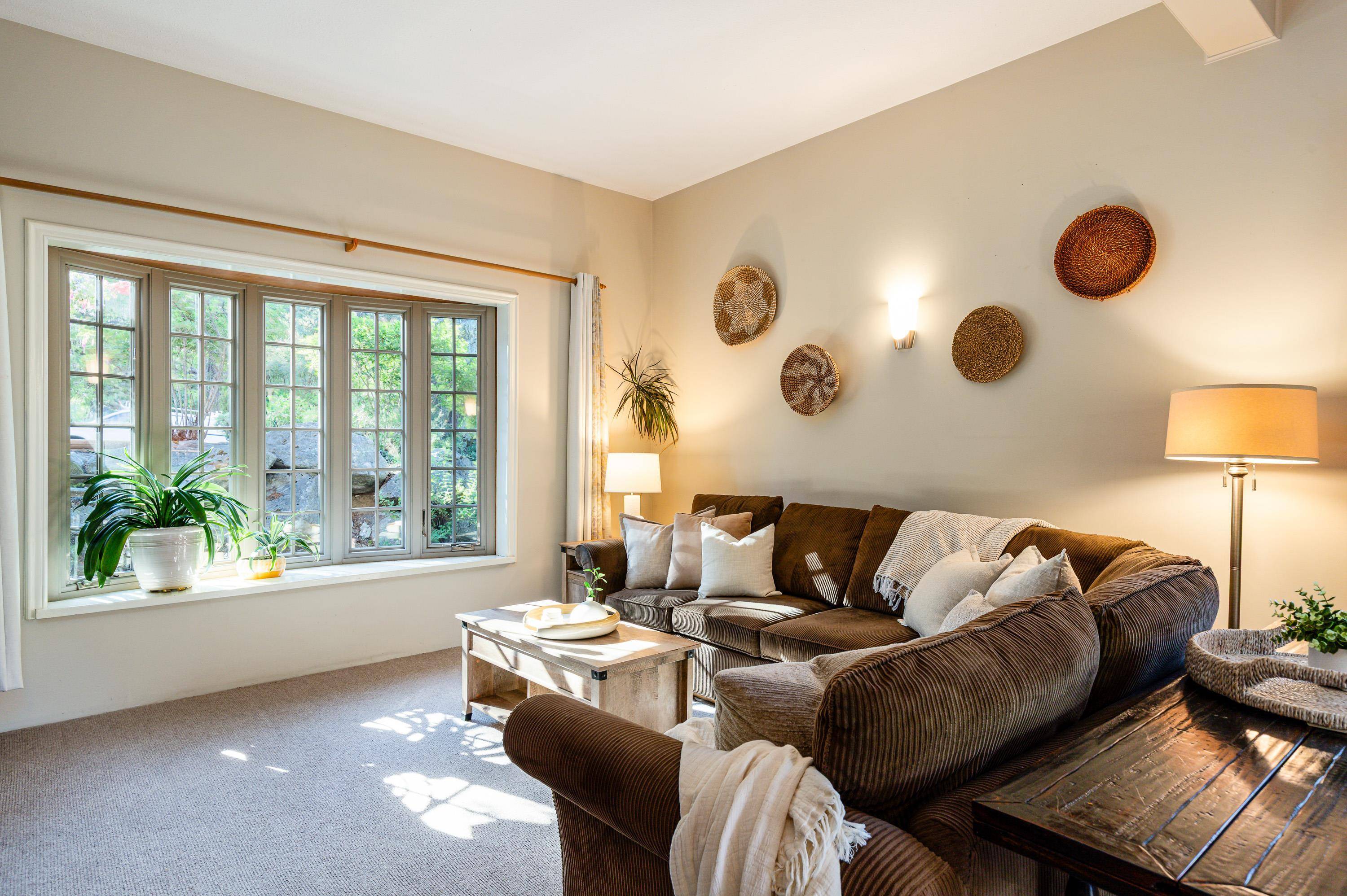 9167 Emerald DR Whistler, BC V8E 0G5