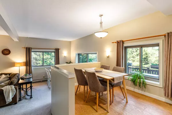 Whistler, BC V8E 0G5,9167 Emerald DR