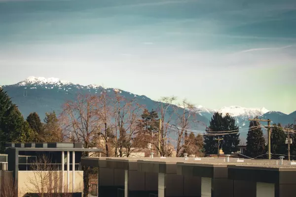 Burnaby, BC V5J 0J3,5051 Imperial ST #407