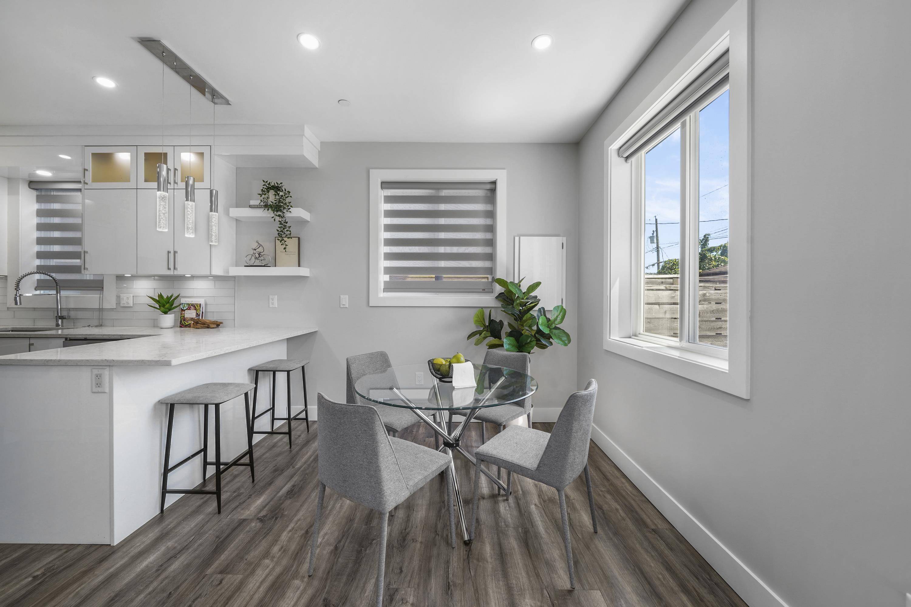 1620 Nootka ST Vancouver, BC V5K 0B7