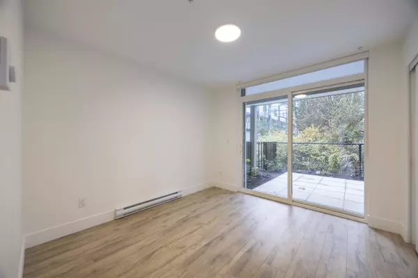 Surrey, BC V3X 1E6,6328 King George BLVD #37