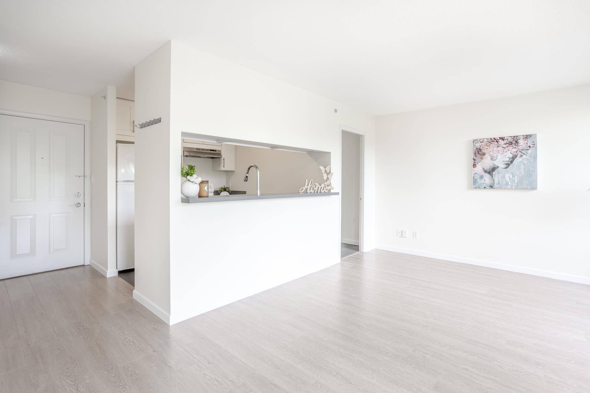 Burnaby, BC V5R 6G9,3520 Crowley DR #408