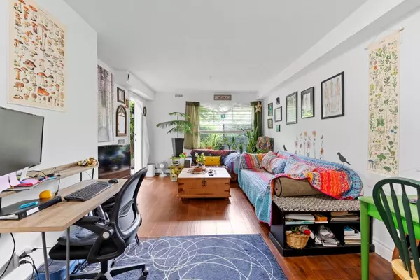 Maple Ridge, BC V2X 1E2,20561 113 AVE #108