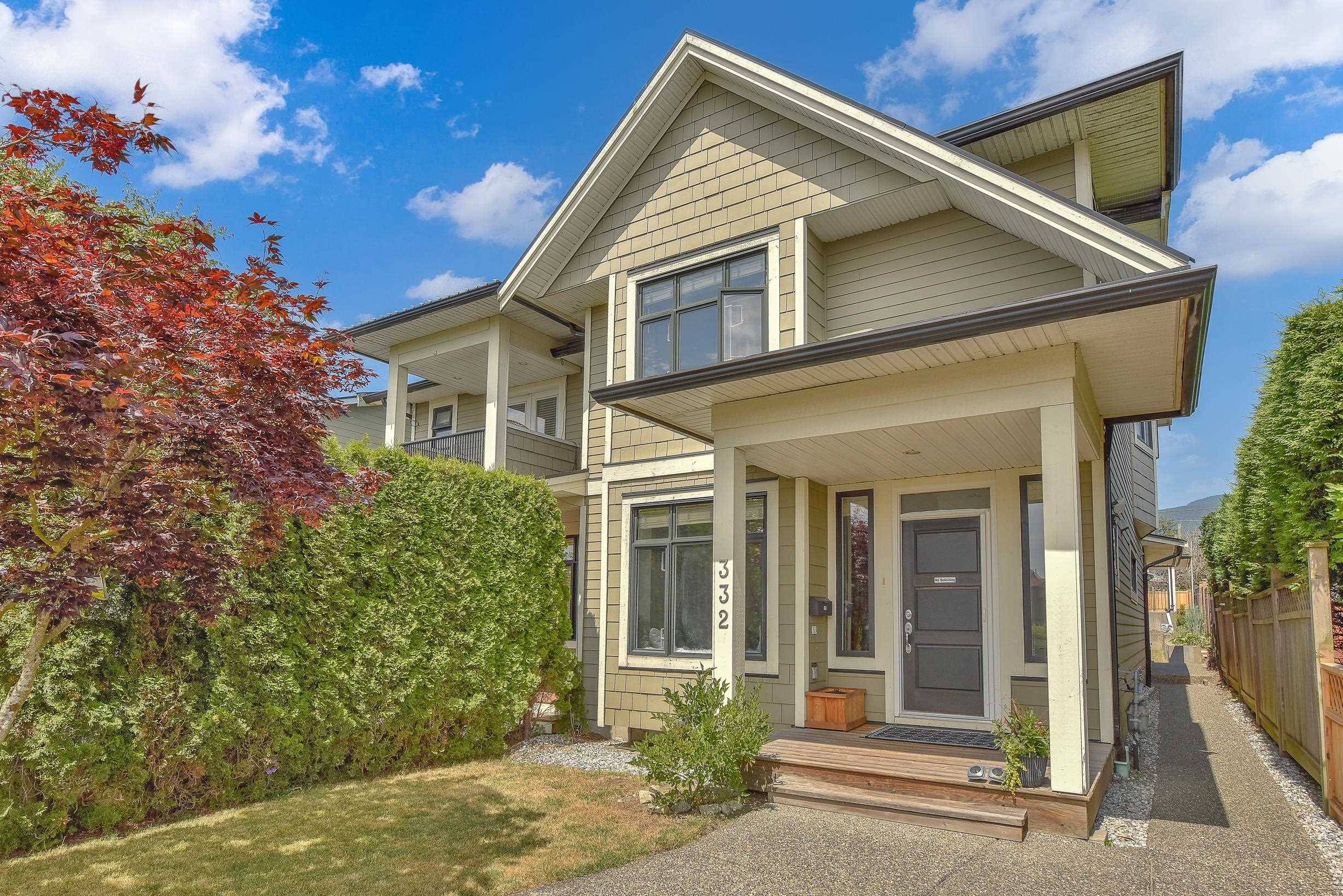 332 E 11th ST, North Vancouver, BC V7L 2G9