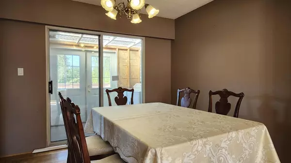 Richmond, BC V7A 3J2,11400 Seafield CRES