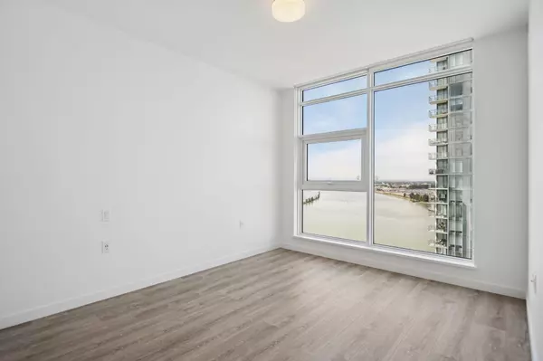 660 Quayside DR #3105, New Westminster, BC V3M 0P1