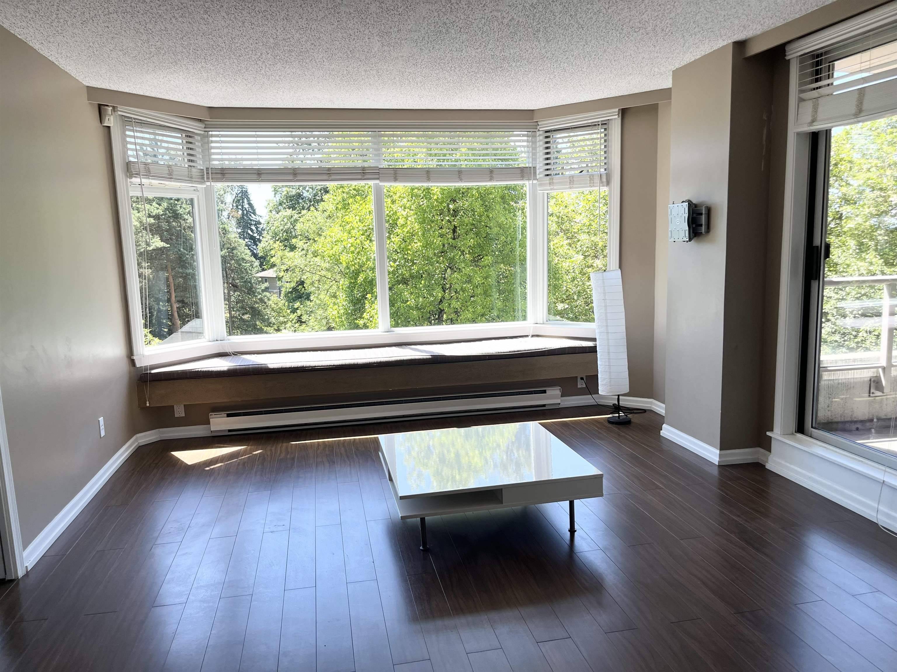 Burnaby, BC V5A 4R5,7321 Halifax ST #503
