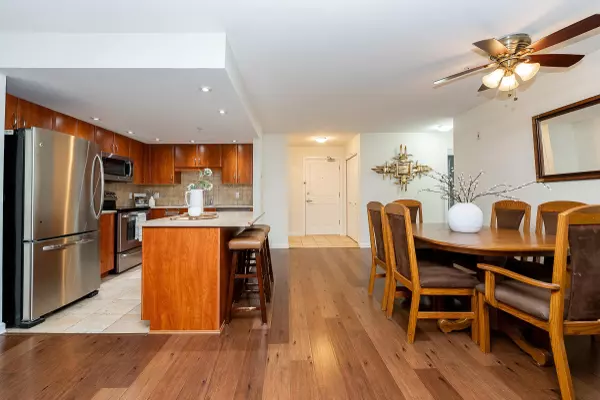 Port Moody, BC V3H 5J6,285 Newport DR #219
