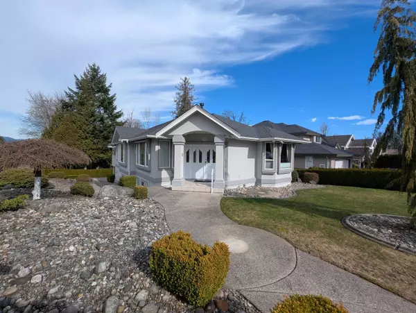 17111 104a AVE, Surrey, BC V4N 4W5