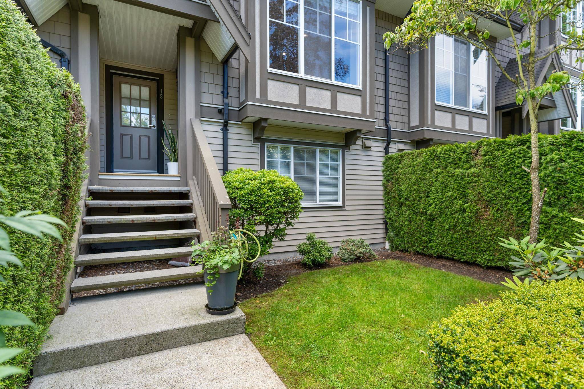Richmond, BC V6Y 4J8,7233 Heather ST #18