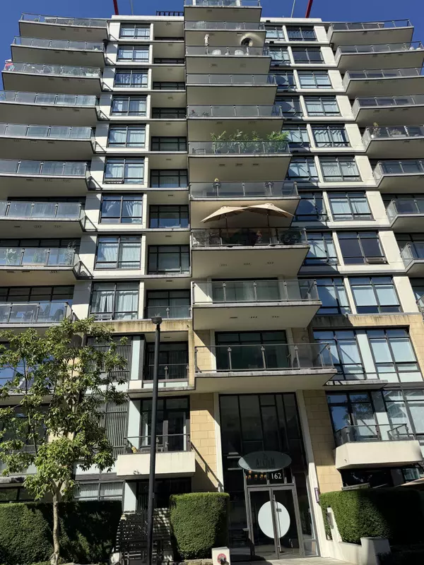 North Vancouver, BC V7L 0B4,162 Victory Ship WAY #507