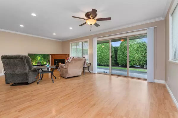 46000 Thomas RD #165 Chilliwack, BC V2R 5W6