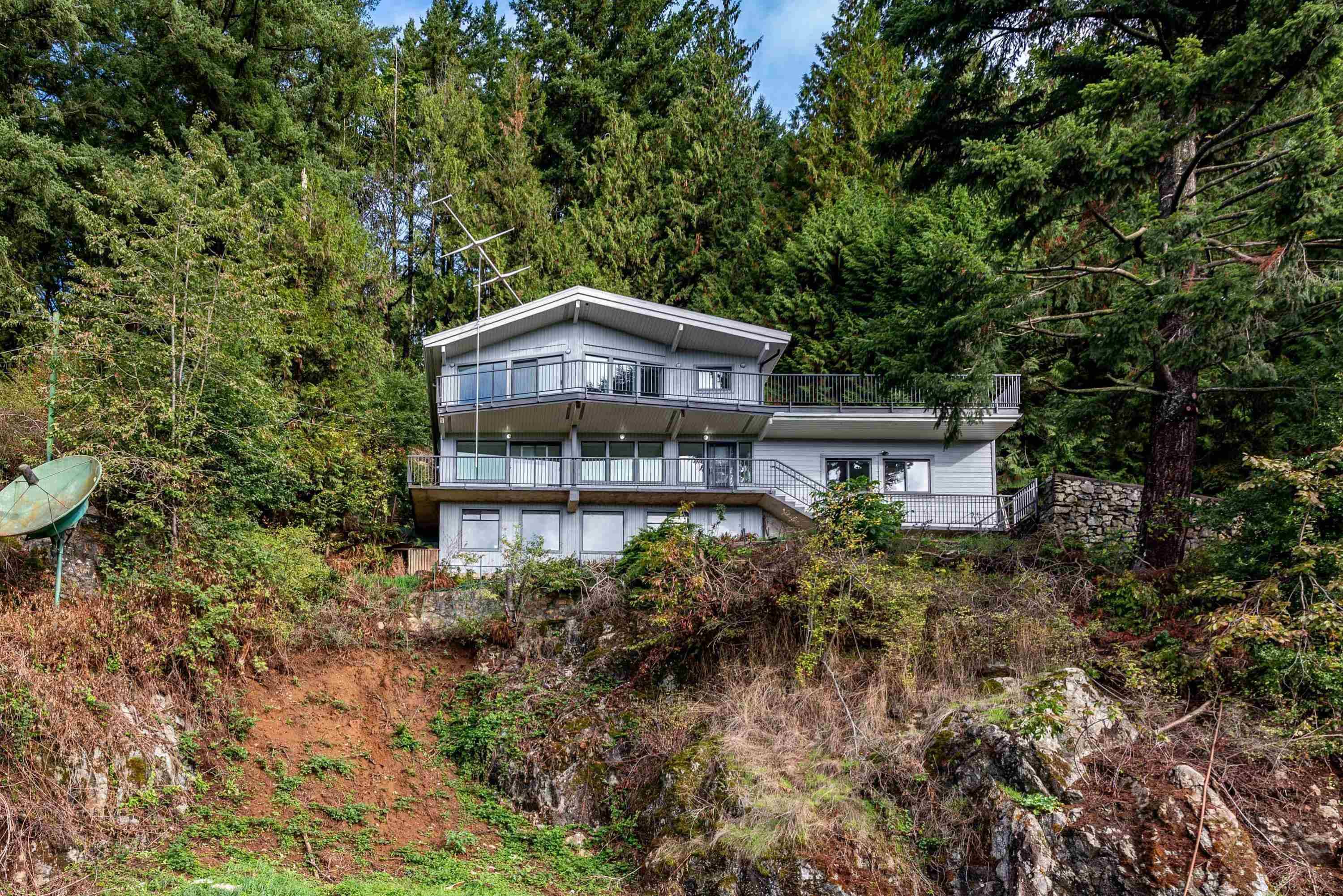 47005 Yale RD, Chilliwack, BC V2P 2S6